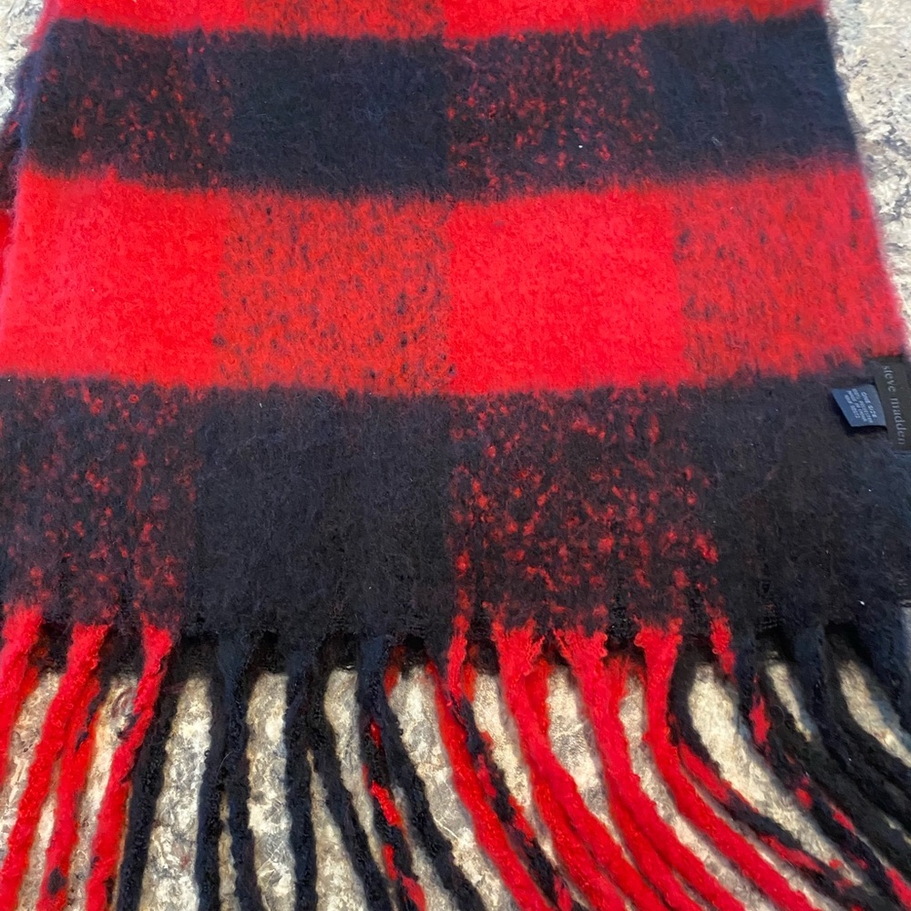 Steve Madden Red Black Buffalo Plaid Wrap 78 x 20